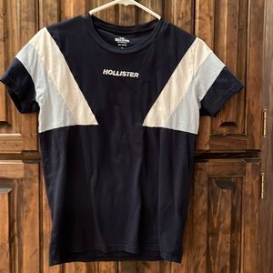 Men Hollister t shirt XS dark blue